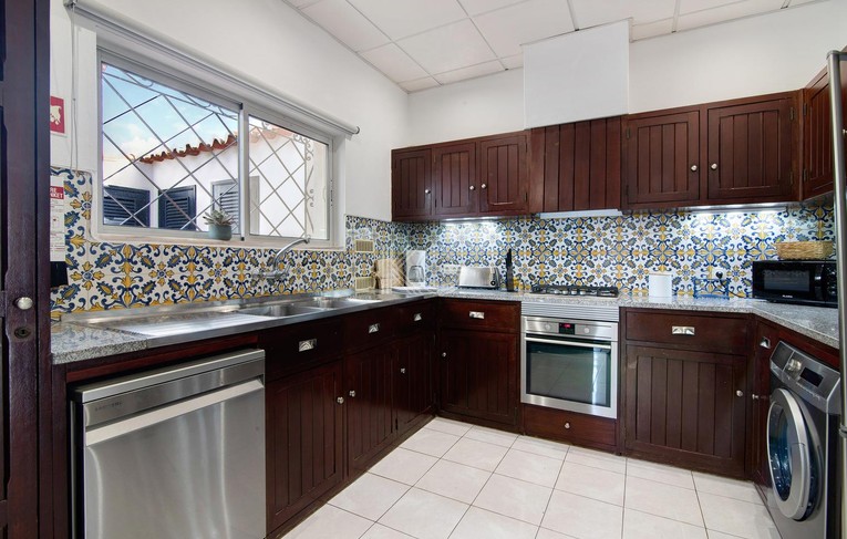 3 Bed Villa