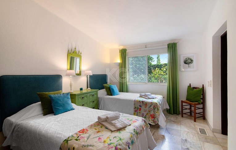 3 Bed Villa
